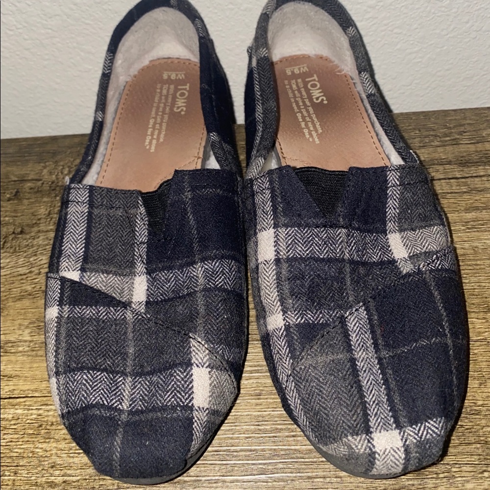 TOMS Slip On